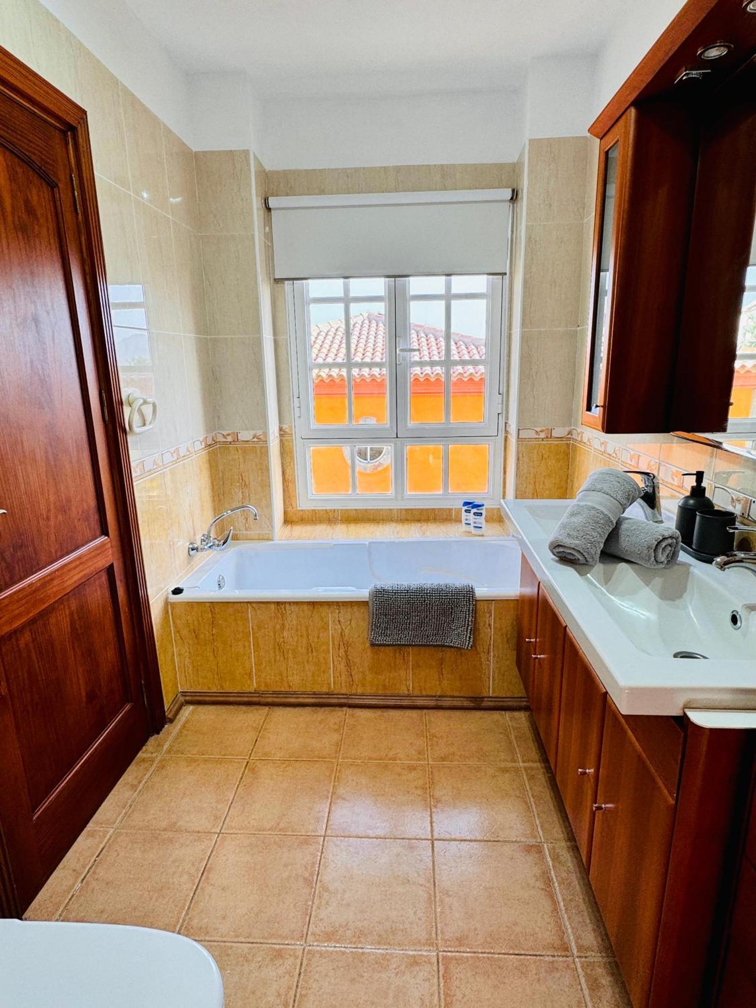 Villa Chayofa Екстериор снимка