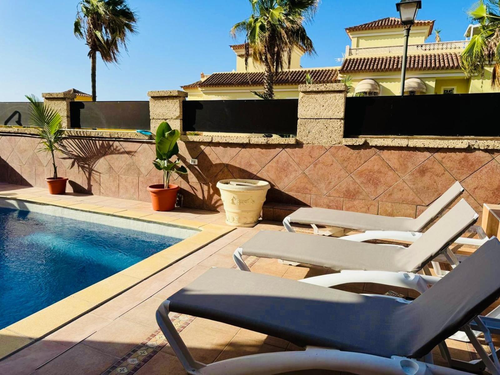 Villa Chayofa Екстериор снимка