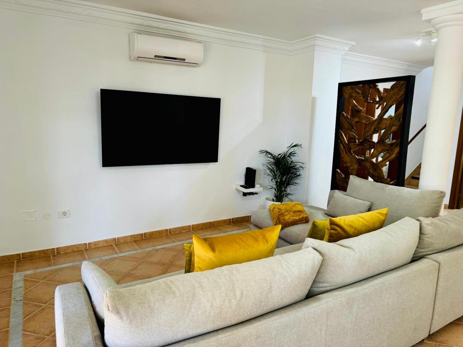Villa Chayofa Екстериор снимка