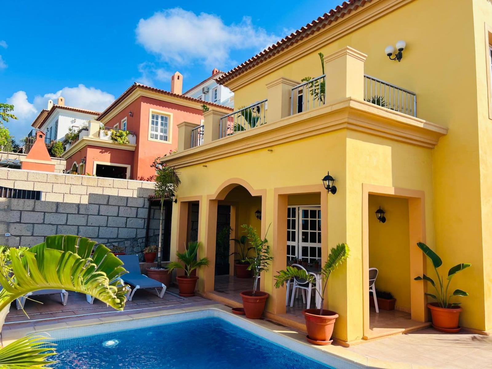 Villa Chayofa Екстериор снимка
